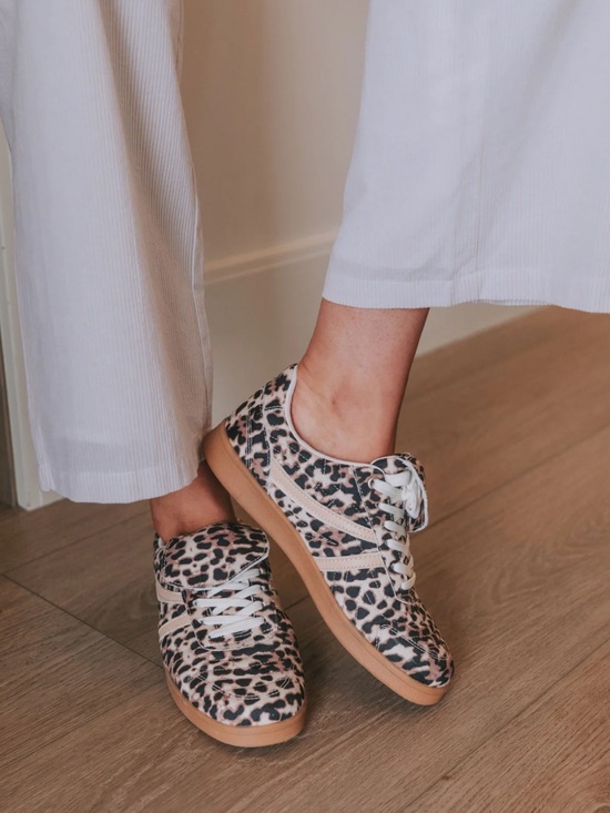 Steve Madden Shoes - Steve Madden Madrid Sneaker Shoes in Bone Leopard Print 8.5 M New in Box NWT